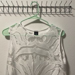 City Streets Women's Sheer White Lace Top Size M EUC